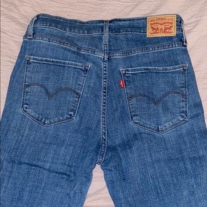 LEVI 721 HIGH RISE SKINNY